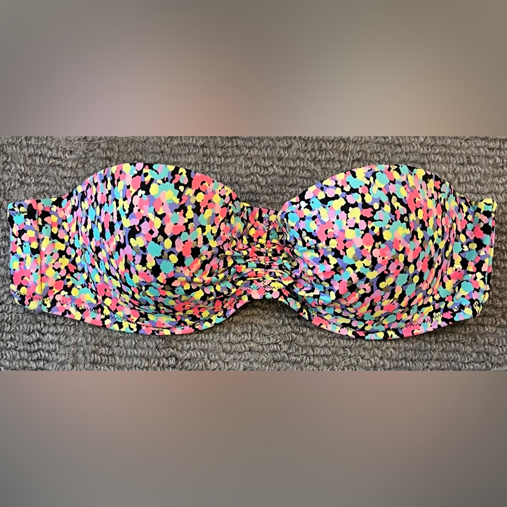 Victoria’s Secret Bikini Top, Women’s Size 34B NWOT